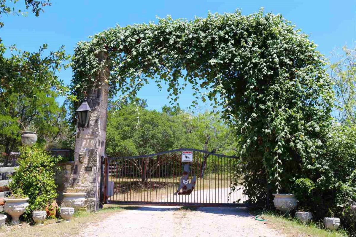 Arbor gate entrance